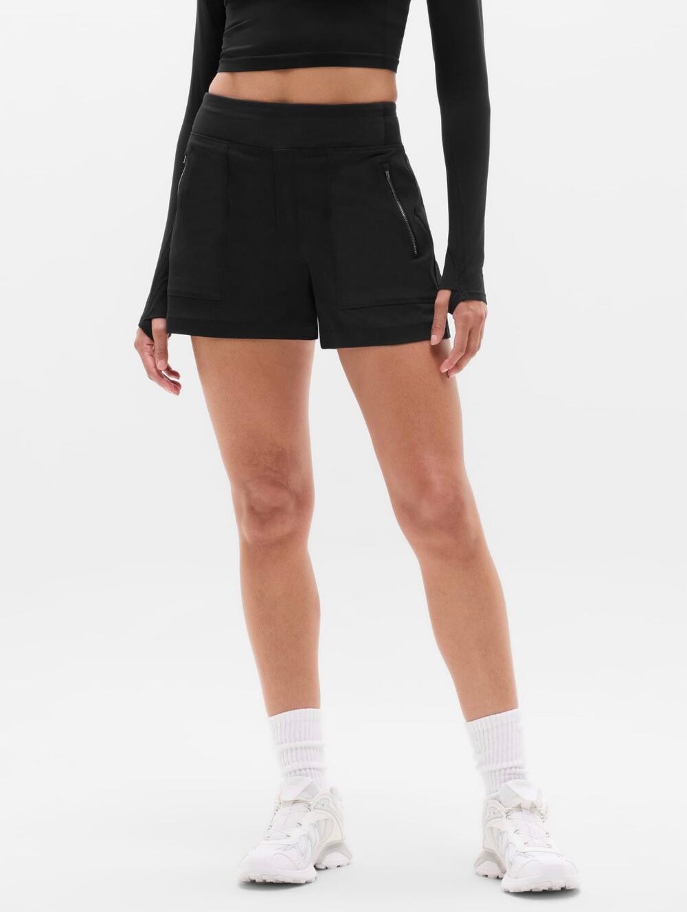 Athleta Trekkie North Mid Rise Short in Black - Size: 10 - Picture 1 of 7